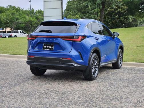 Grecian Water 2025 Lexus NX 250 Premium