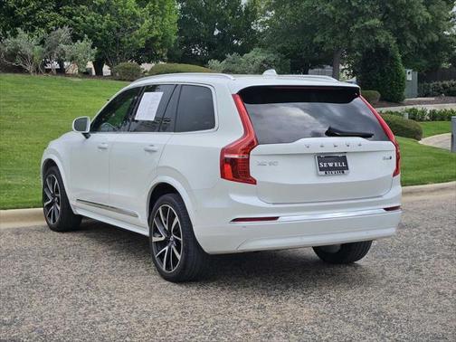 2023 Volvo XC90 B6 Plus 7-Seater