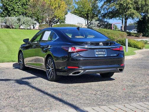 2024 Lexus ES 350 Base