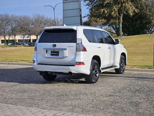 2023 Lexus GX 460 Premium