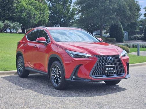 2025 Lexus NX 250 Base