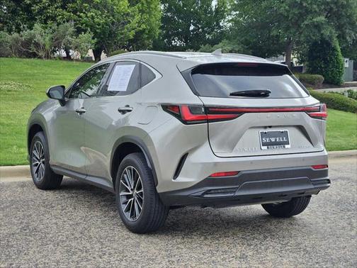 2024 Lexus NX 250 Premium