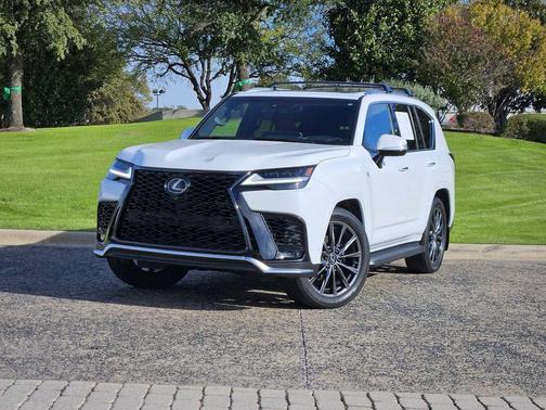 2022 Lexus LX 600 Base