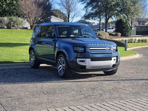 2024 Land Rover Defender 110 P400 S