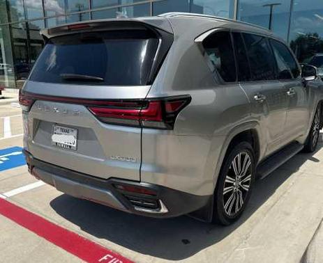 2022 Lexus LX 600 Luxury