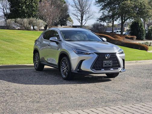 2023 Lexus NX 250 Base