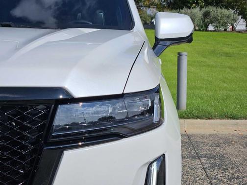 2022 Cadillac Escalade ESV Sport Platinum