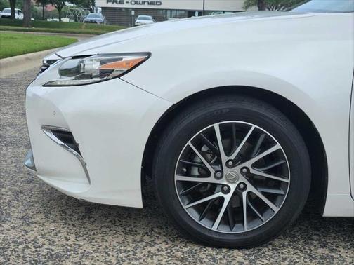 2016 Lexus ES 350 Base