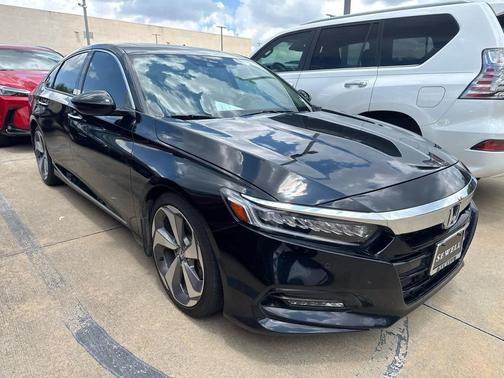 Crystal Black Pearl 2018 Honda Accord Touring 2.0T