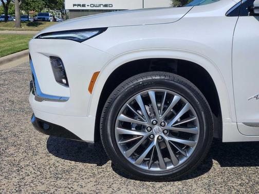 2025 Buick Enclave Avenir FWD