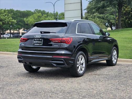 2022 Audi Q3 45 S line Premium Plus