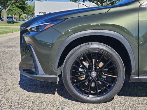 2022 Lexus NX 350h Premium