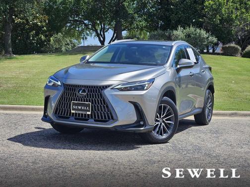 Atomic Silver 2024 Lexus NX 250 Premium