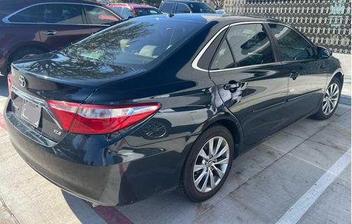 2016 Toyota Camry XLE