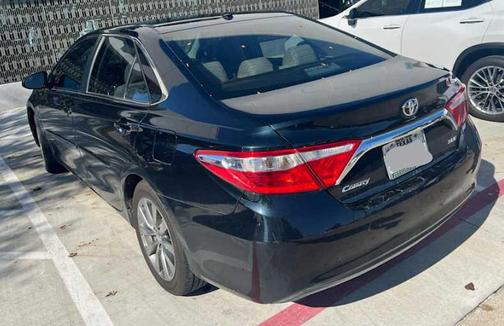 2016 Toyota Camry XLE