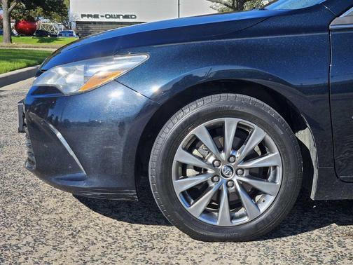 2016 Toyota Camry XLE