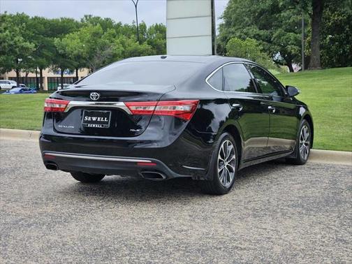 2018 Toyota Avalon XLE Premium