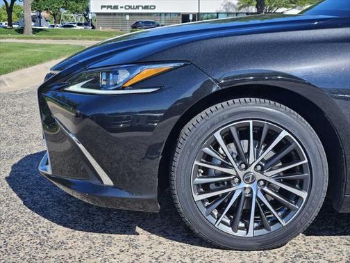 2024 Lexus ES 350 Base