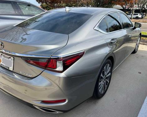 2019 Lexus ES 350 Base