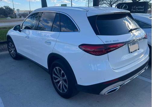 2025 Mercedes-Benz GLC 300 4MATIC