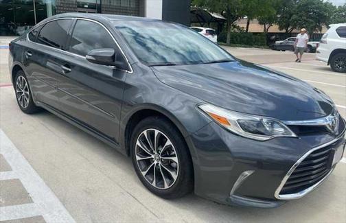 2016 Toyota Avalon XLE