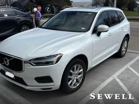 2019 Volvo XC60 T5 Momentum