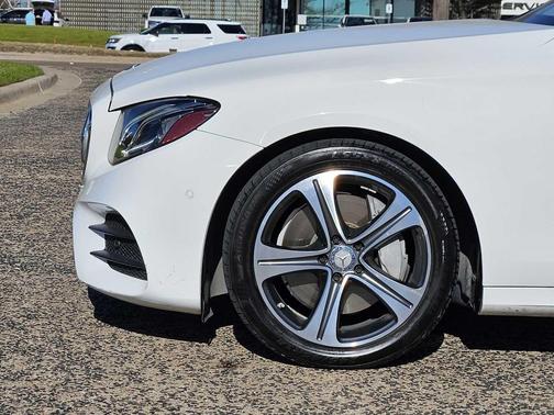 2017 Mercedes-Benz E-Class E 300 Sport