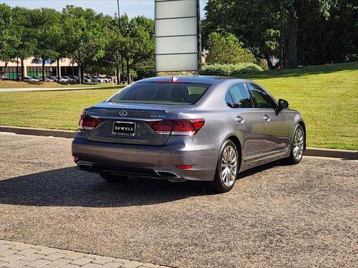 2017 Lexus LS 460 Base