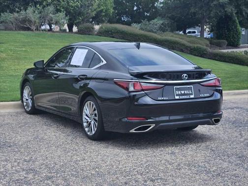 2022 Lexus ES 350 Ultra Luxury