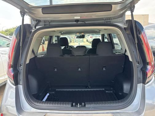 Steel Gray 2025 Kia Soul LX