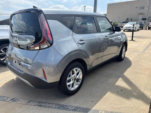 Steel Gray 2025 Kia Soul LX