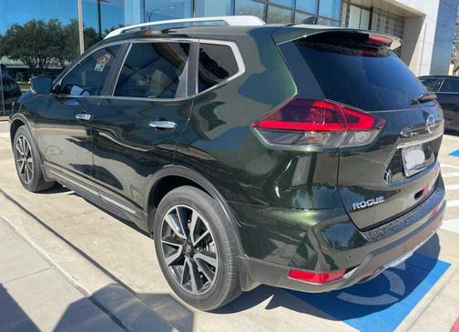 2020 Nissan Rogue SL