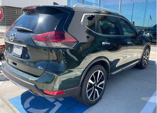 2020 Nissan Rogue SL