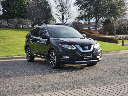 2020 Nissan Rogue SL