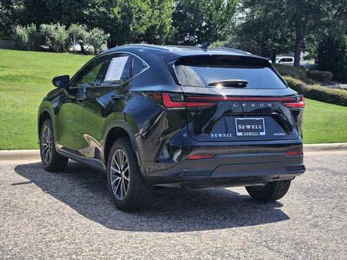 2024 Lexus NX 250 Premium