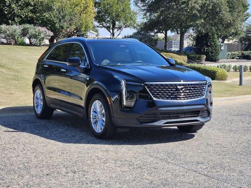 2024 Cadillac XT4 Luxury
