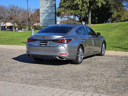 2021 Lexus ES 350 Luxury