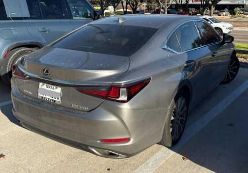 2021 Lexus ES 350 Luxury