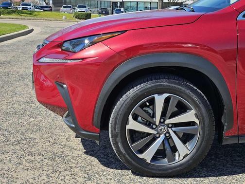 2018 Lexus NX 300h Base