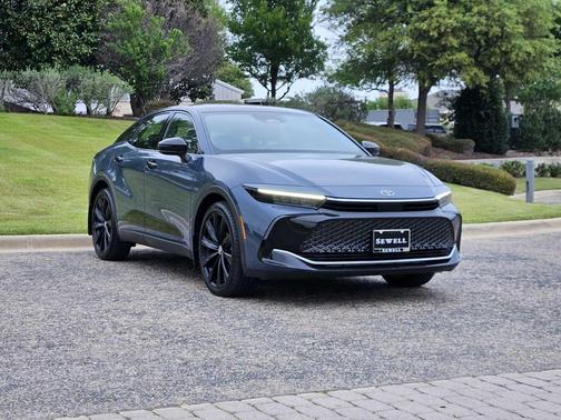 Storm Cloud 2026 Toyota Crown Nightshade Edition