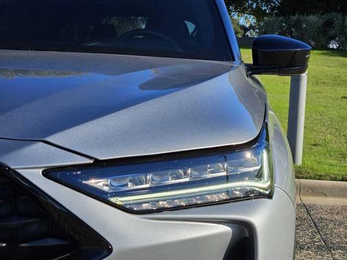 2024 Acura MDX w/A-Spec Package