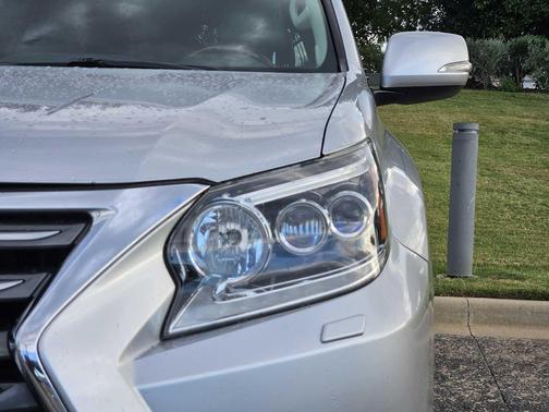 2017 Lexus GX 460 Luxury