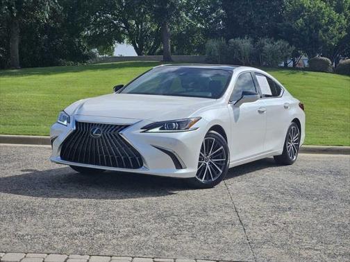 2023 Lexus ES 350 Base