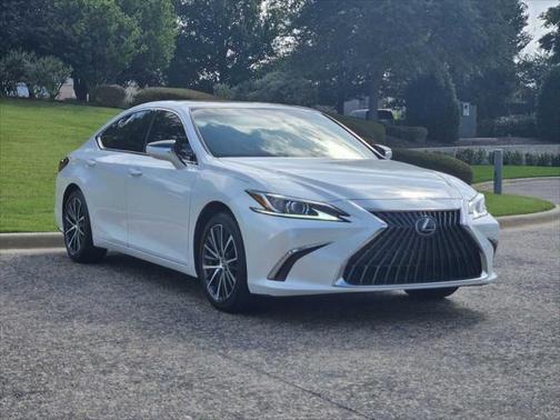 2023 Lexus ES 350 Base