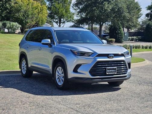 2024 Toyota Grand Highlander XLE