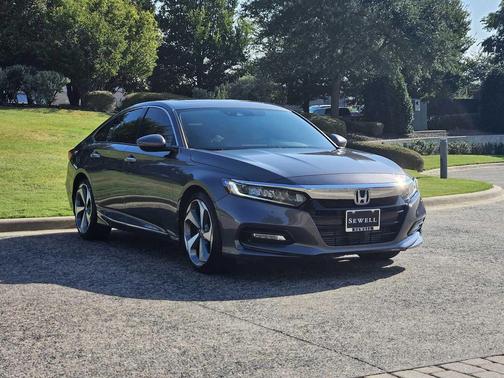 2020 Honda Accord Touring 2.0T