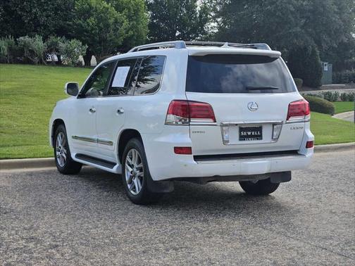 2014 Lexus LX 570 Base