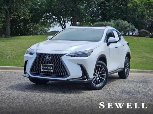 Eminent White Pearl 2025 Lexus NX 250 Premium