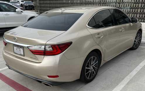 2017 Lexus ES 350 Base
