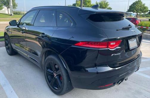 2018 Jaguar F-PACE S